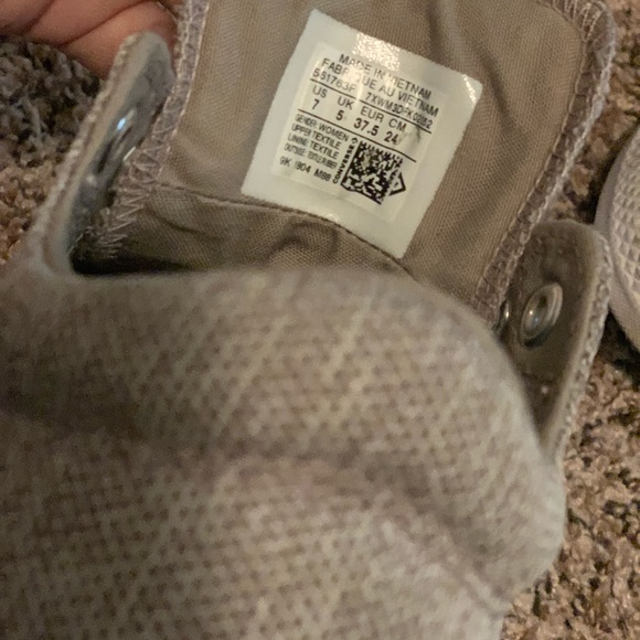 Converse - Picture 5 of 5